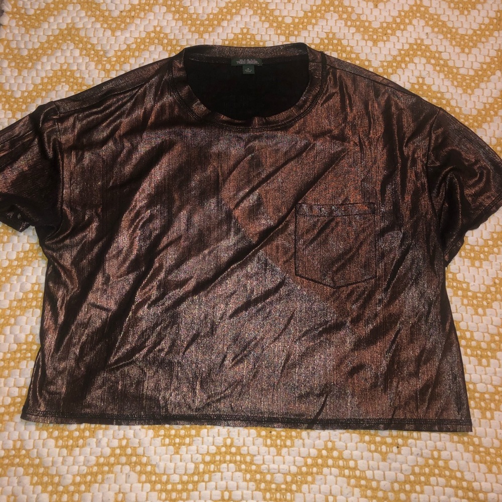 bronze cropped pocket tee